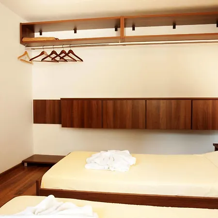 Apartment Element